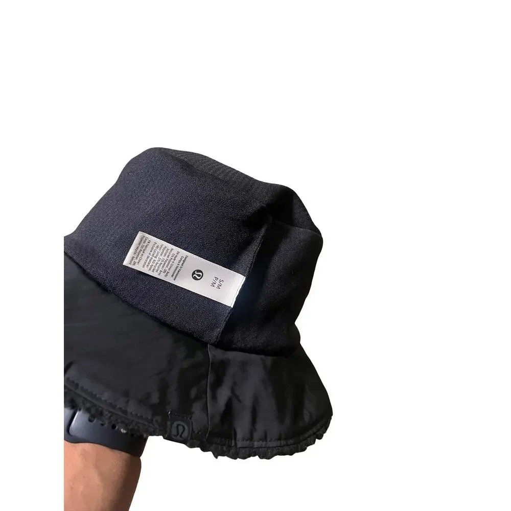 Lululemon Black Sherpa Fleece Bucket Hat with Buckle Detail S/M (0924)